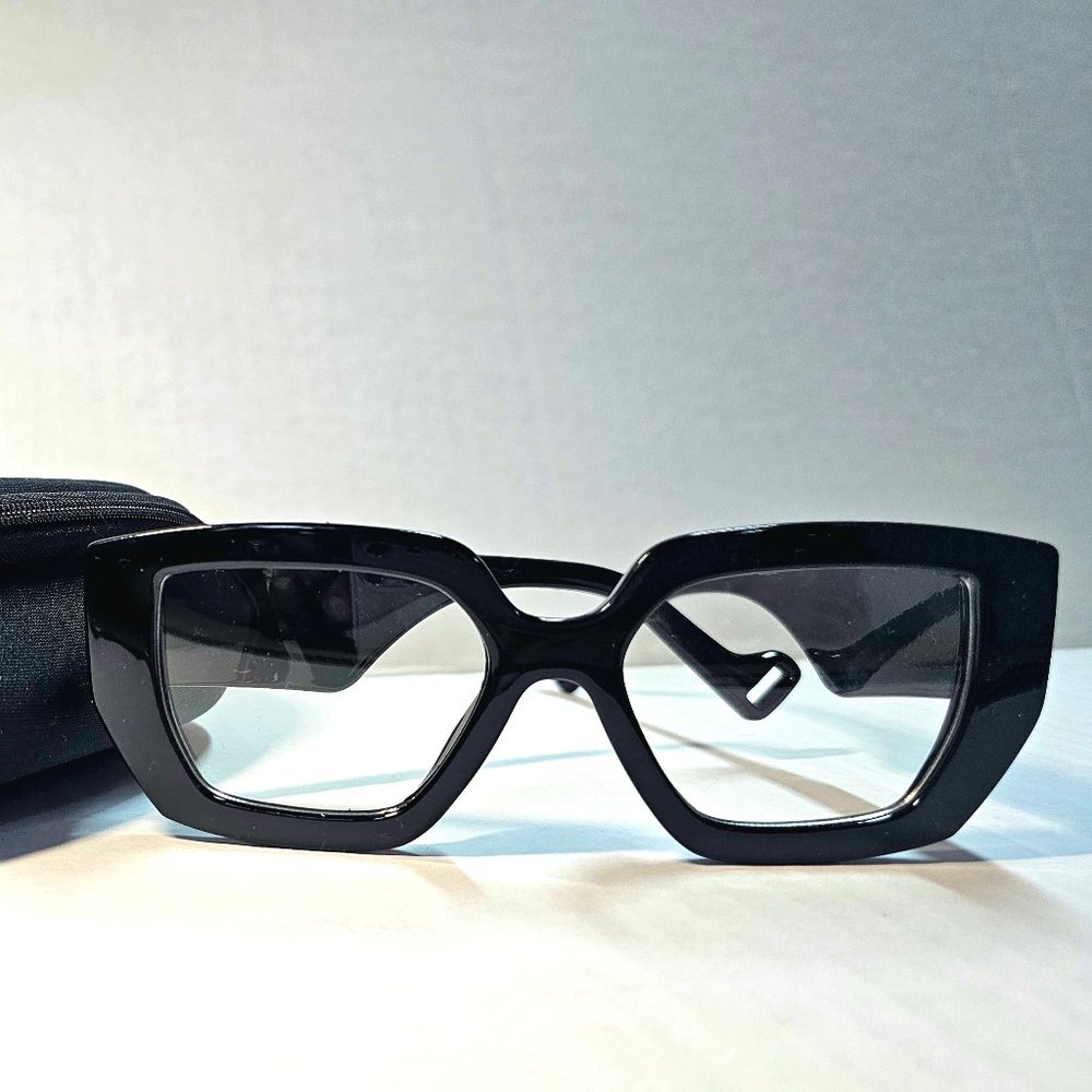 Small Black frames